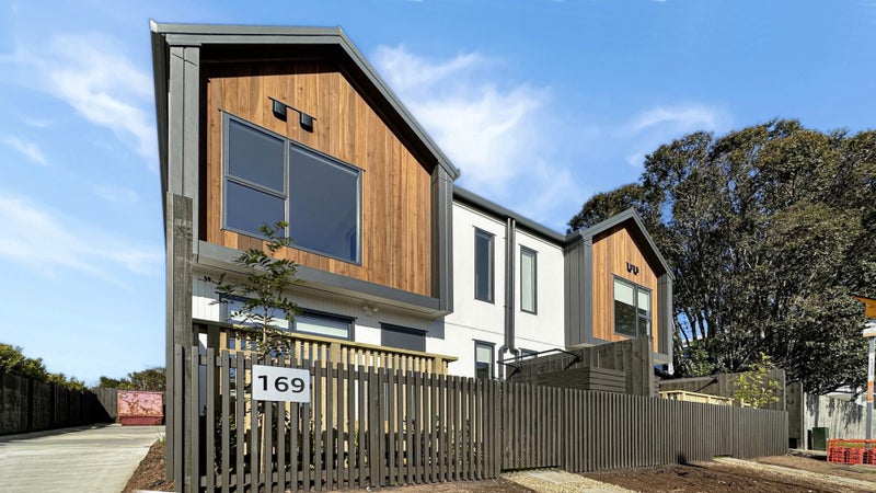 6/169 Beach Haven Road, Beach Haven, Auckland - Carousel 2