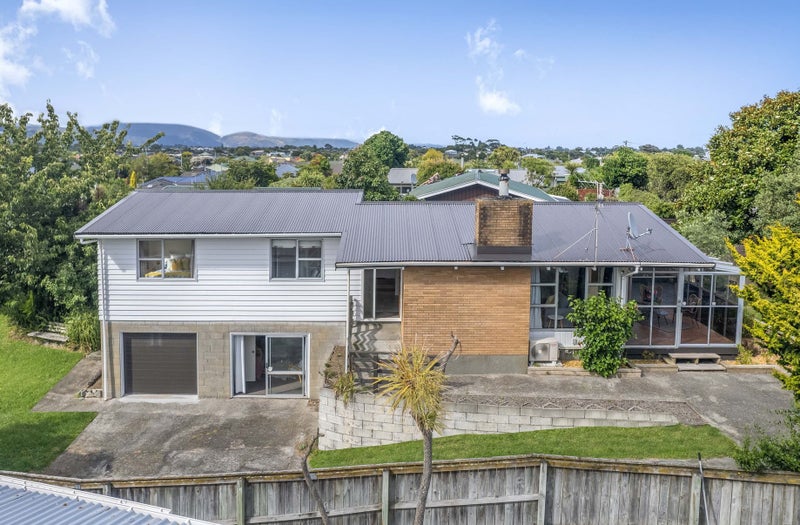 12 Hollis Road, Paraparaumu Beach, Paraparaumu - Carousel 1