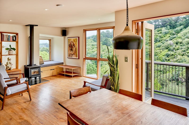 135 Rakau Road, Hataitai, Wellington - Carousel 2