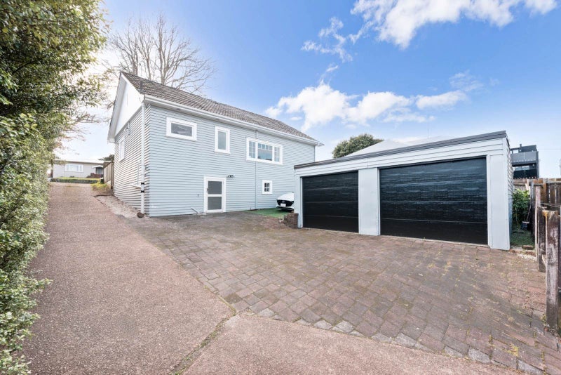 1/647 Mount Albert Road, Royal Oak, Auckland - Carousel 2