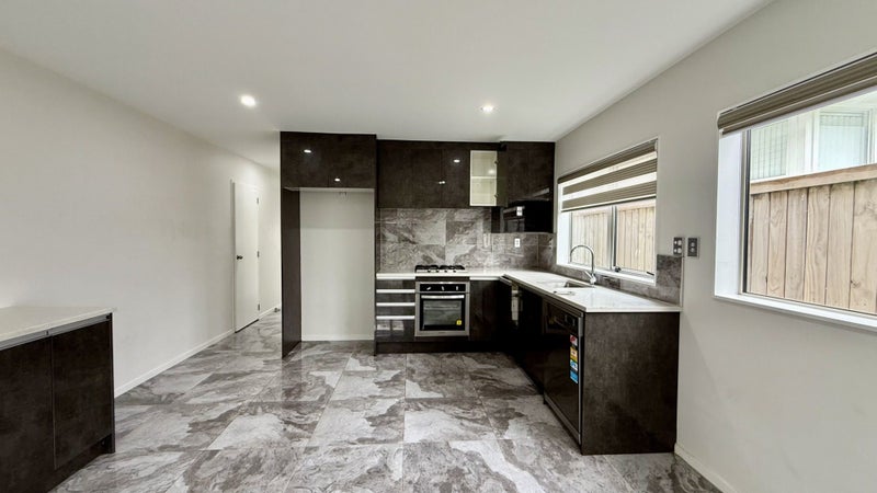57A Favona Road, Favona, Auckland - Carousel 1