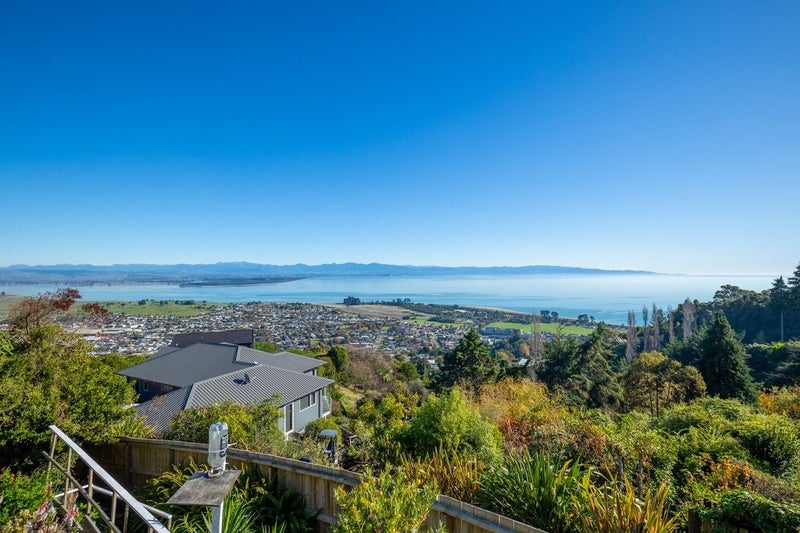 328 Princes Drive, Britannia Heights, Nelson - Carousel 2