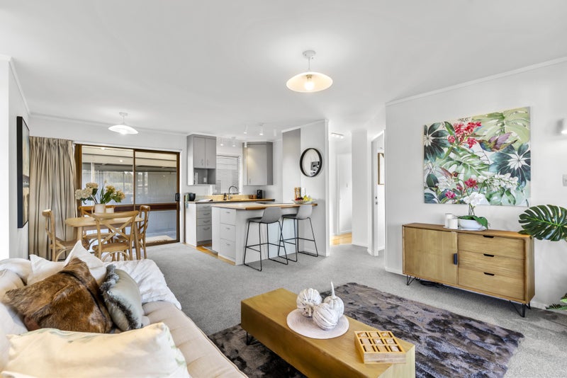 31B Bel Air Drive, Hillsborough, Auckland - Carousel 2