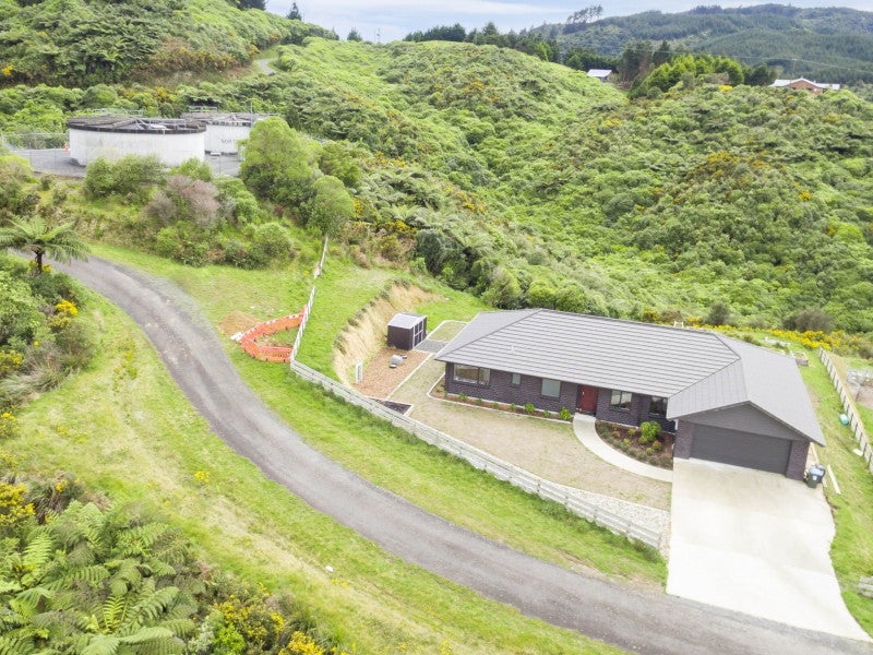 20A Grace Nicholls Grove, Riverstone Terraces, Upper Hutt - Carousel 2