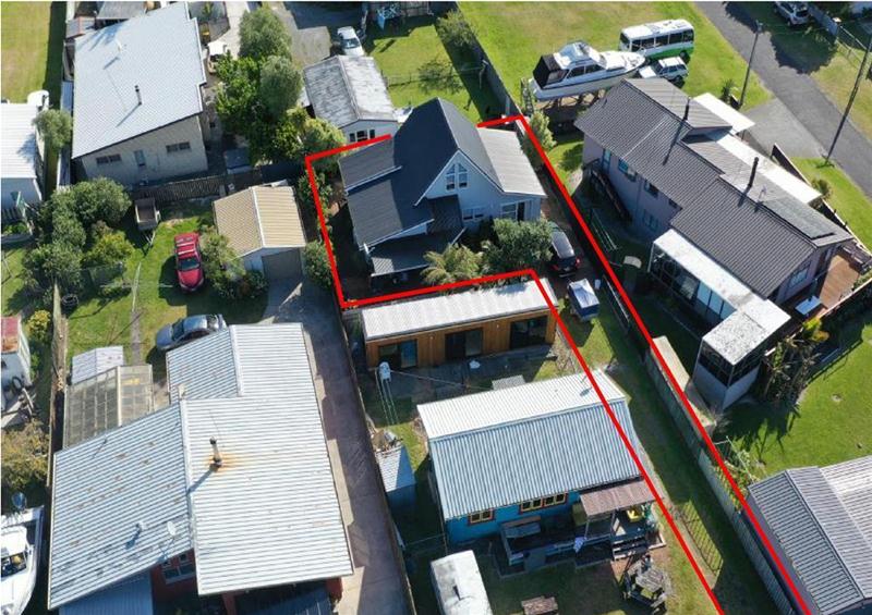 203B Kiwi Road, Whangamata, Whangamatā - Carousel 1