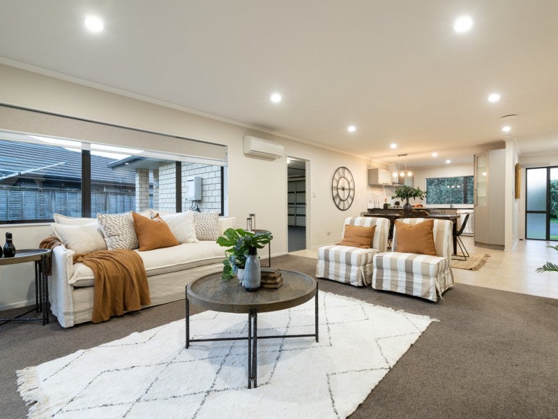 14 Tarn Close, Pyes Pa, Tauranga - Carousel 2