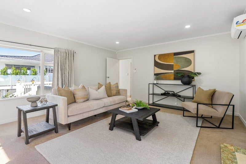 2/22 Knights Road, Rothesay Bay, Auckland - Carousel 2