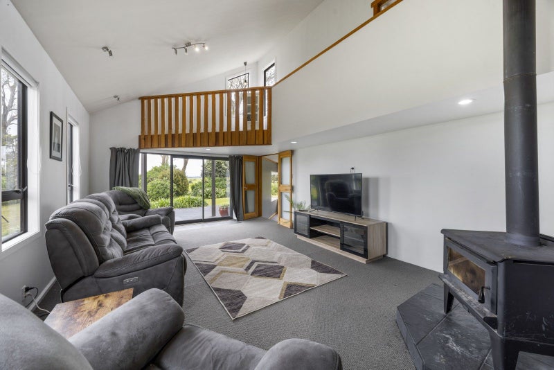 20 Kiri Road, Opunake - Carousel 2