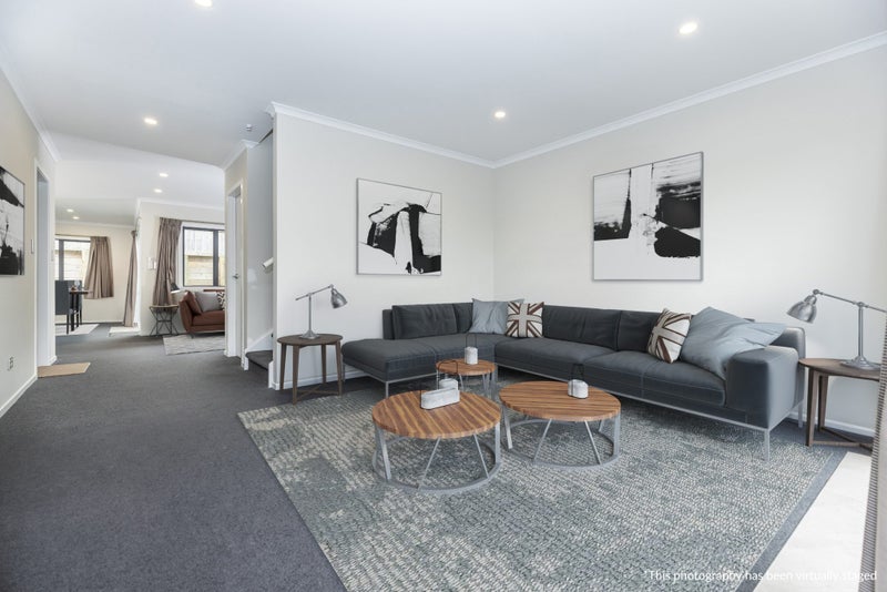 61 Tennille Street, Flagstaff, Hamilton - Carousel 1