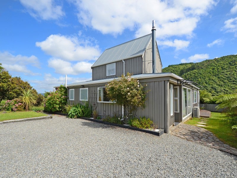 224 Akatarawa Road, Akatarawa, Upper Hutt - Carousel 1