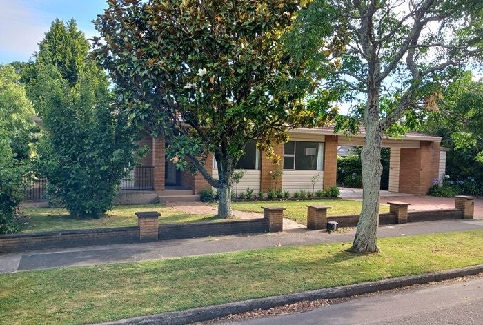 33 Ihaka Street, Hokowhitu, Palmerston North - Carousel 2