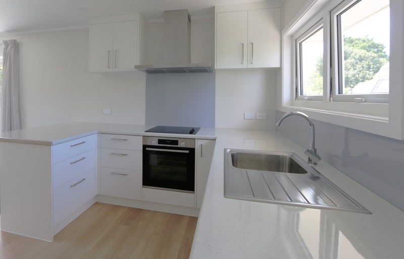 4/0 Mariri Road, Onehunga, Auckland - Carousel 2