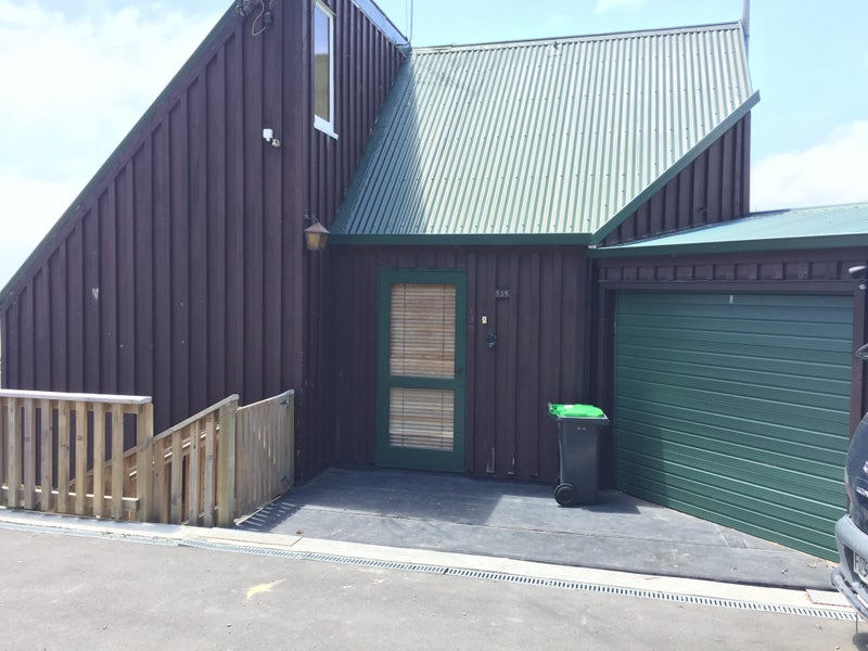 135 Mt Pleasant Road, Mount Pleasant, Christchurch - Carousel 1