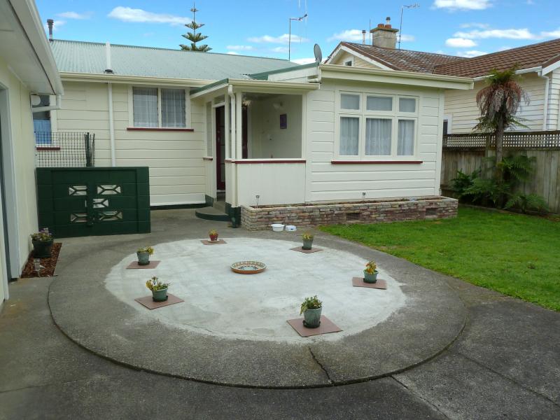 43 Shamrock Street, Takaro, Palmerston North - Carousel 2