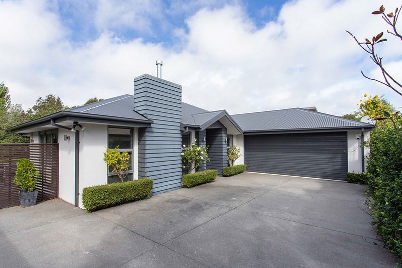 28A Wayside Avenue, Burnside, Christchurch - Carousel 1