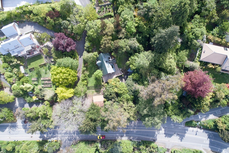 4 Main Road, Lyttelton - Carousel 20