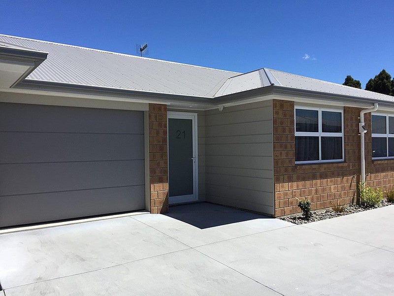 11/157 Ulster Street, Whitiora, Hamilton - Carousel 1