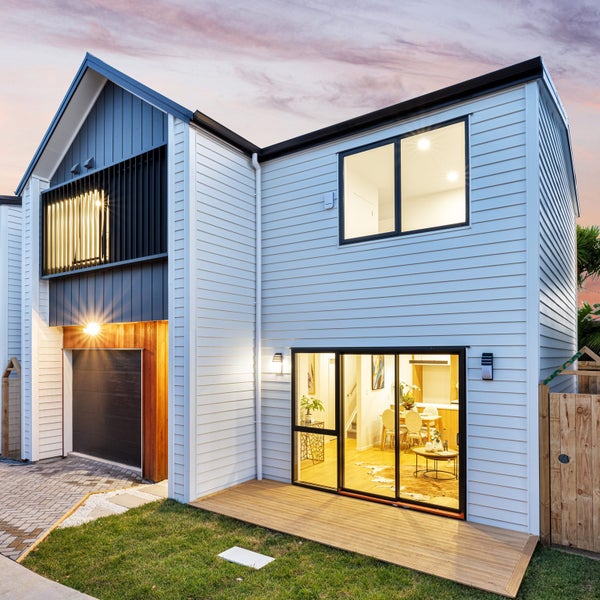 76C Barrack Road, Mount Wellington, Auckland - Carousel 1