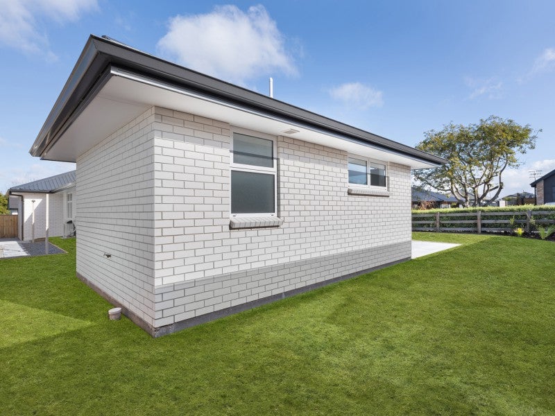 11 Gabriela Close, Pyes Pa, Tauranga - Carousel 25