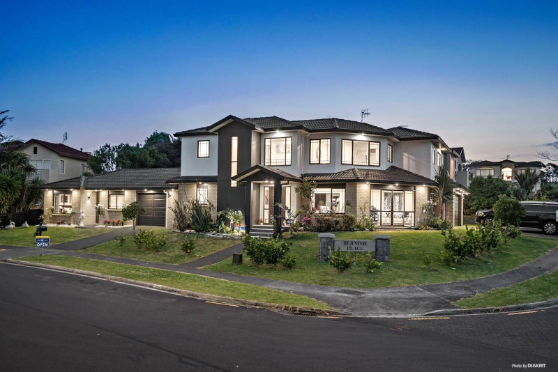 2 Bernish Place, East Tamaki, Auckland - Carousel 2