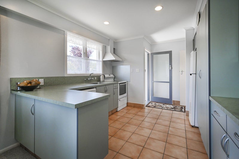 405 Nottingley Road, Frimley, Hastings - Carousel 2