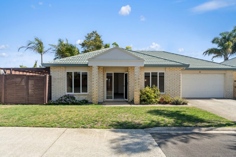 644 Grenada Street, Papamoa Beach, Papamoa - Carousel 1