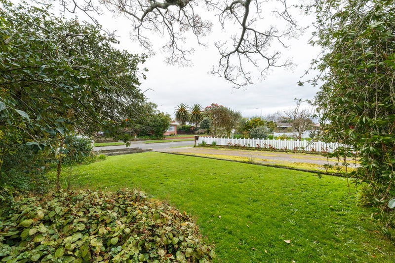 44 Keeling Street, West End, Palmerston North - Carousel 2