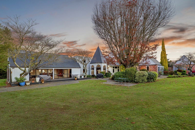 602 Yaldhurst Road, Yaldhurst, Christchurch - Carousel 1
