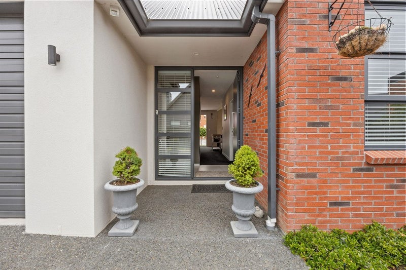 6/30 Jarrett Terrace, Leamington, Cambridge - Carousel 2