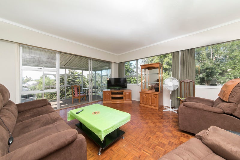 214 Methuen Road, New Windsor, Auckland - Carousel 2