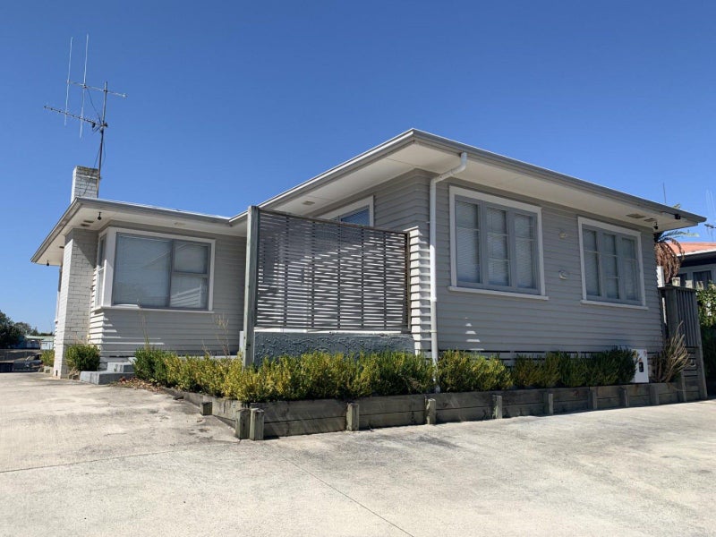 41 Mount View Road, Melville, Hamilton - Carousel 1