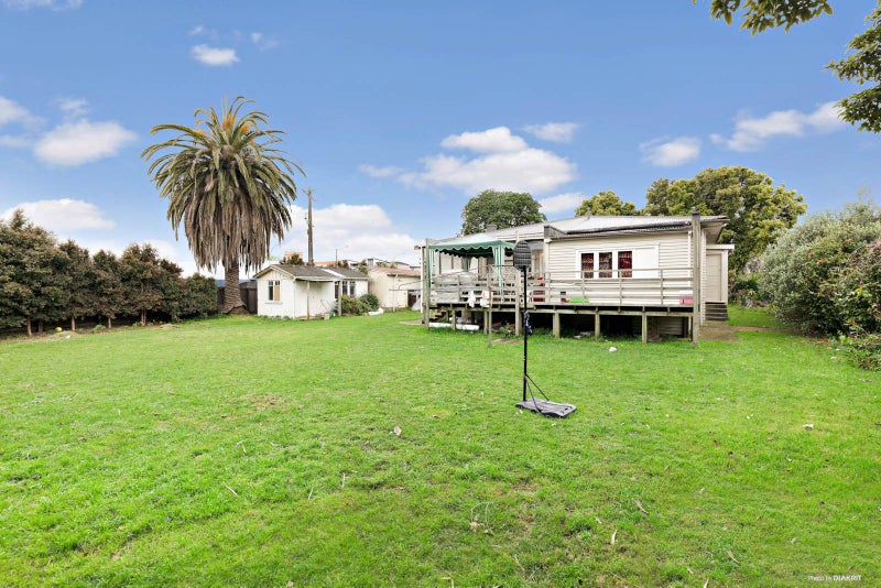 27 Mason Avenue, Otahuhu, Auckland - Carousel 2
