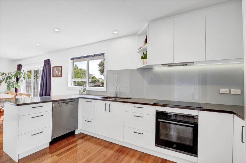 21 Brabourne Street, Hillsborough, Christchurch - Carousel 2