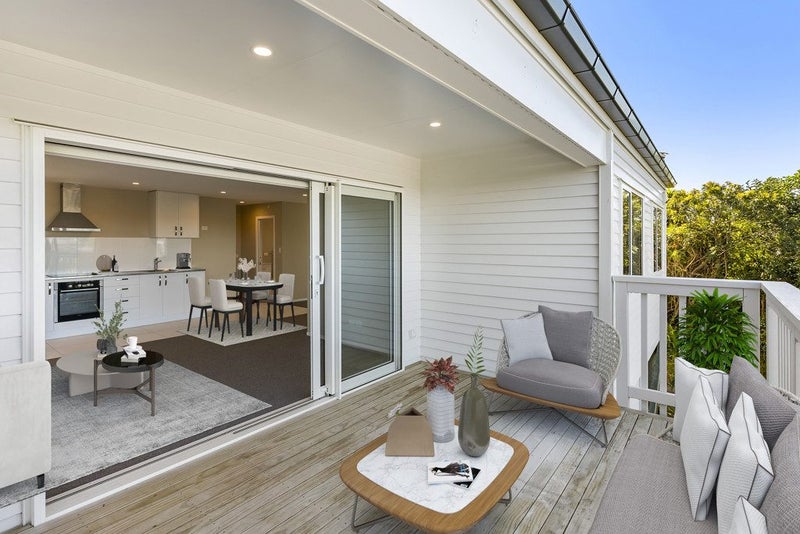 229B Sunset Road, Sunnynook, Auckland - Carousel 1