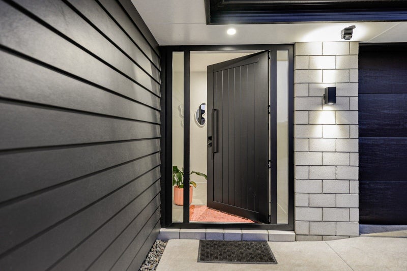 16 North Ridge Drive, Rototuna North, Hamilton - Carousel 2