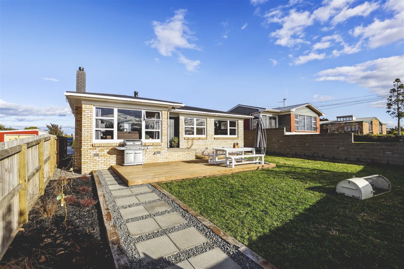 96 Mansel Avenue, Hillcrest, Hamilton - Carousel 2