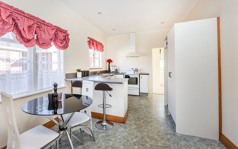 1/5 Raymond Terrace, Fairfield, Lower Hutt - Carousel 17