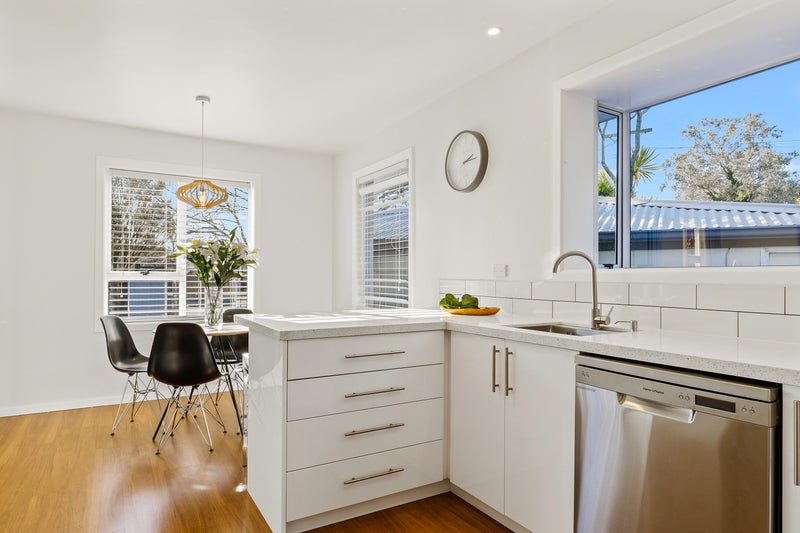 1/37 Bentley Street, Russley, Christchurch - Carousel 2