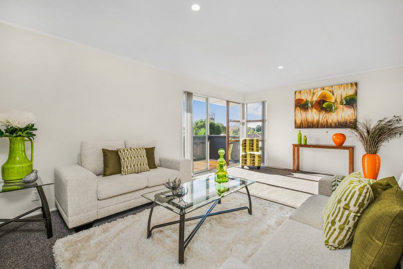 316 Mahia Road, Weymouth, Auckland - Carousel 2