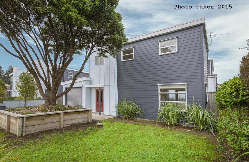 3/14 Tireti Road, Titahi Bay, Porirua - Carousel 1