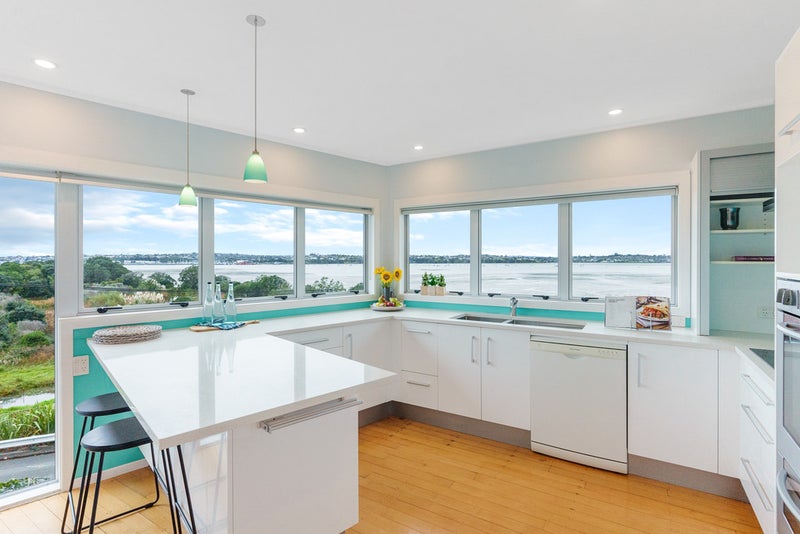 337 West Tamaki Road, Wai o Taiki Bay, Auckland - Carousel 2