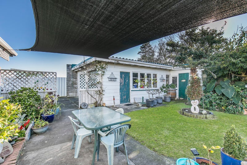 52 Third View Avenue, Beachlands, Auckland - Carousel 2