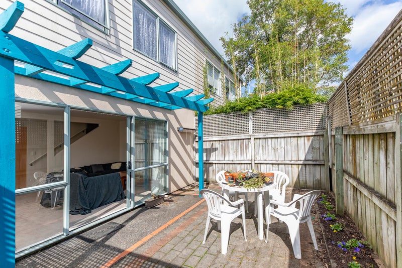 16B Church Street, Onehunga, Auckland - Carousel 1
