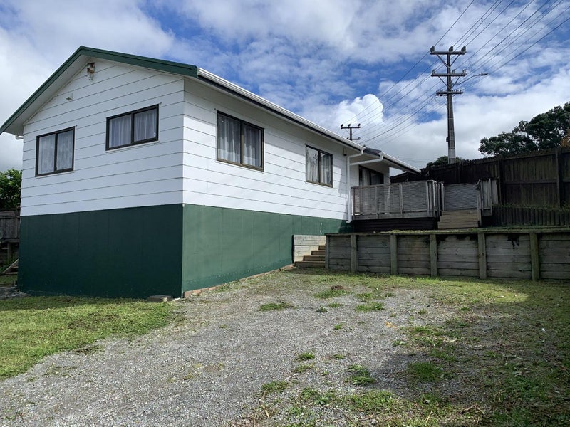 145 Royal Road, Massey, Auckland - Carousel 1