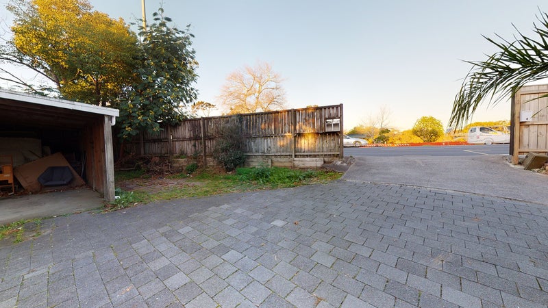 3/1471 Great North Road, Waterview, Auckland - Carousel 19