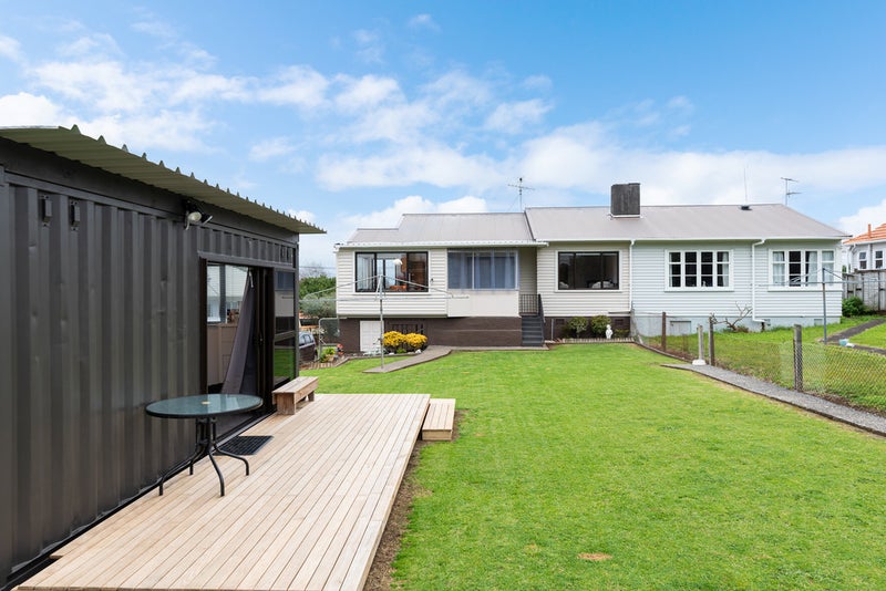 36A Kowhatu Road, One Tree Hill, Auckland - Carousel 2