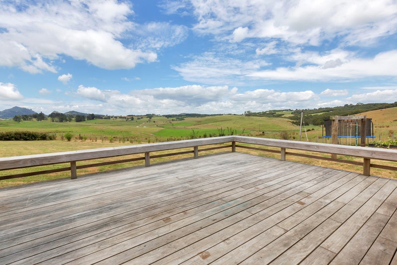 91 Addison Road, Onerahi - Carousel 2