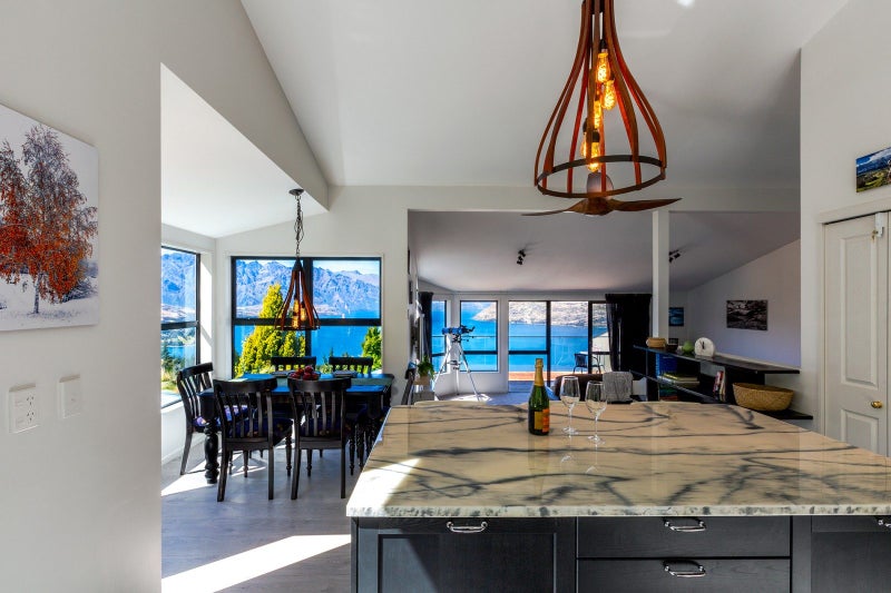 6B Scott Place, Fernhill, Queenstown - Carousel 2