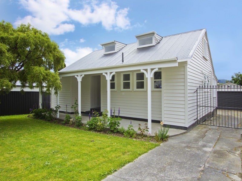 119 Waddington Drive, Naenae, Lower Hutt - Carousel 1