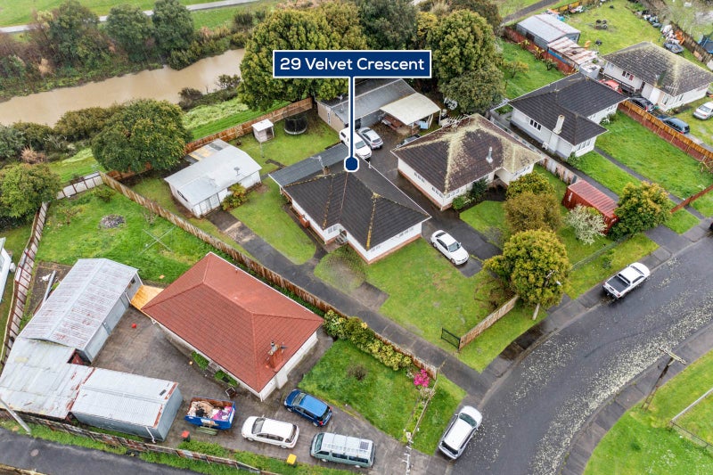 29 Velvet Crescent, Otara, Auckland - Carousel 2
